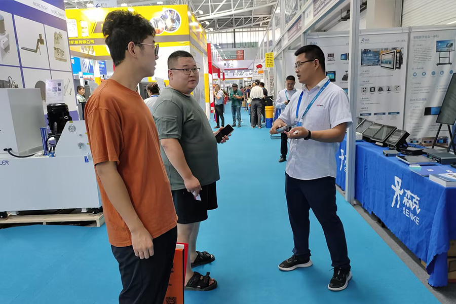 上海劍平參展青島國際機(jī)床展